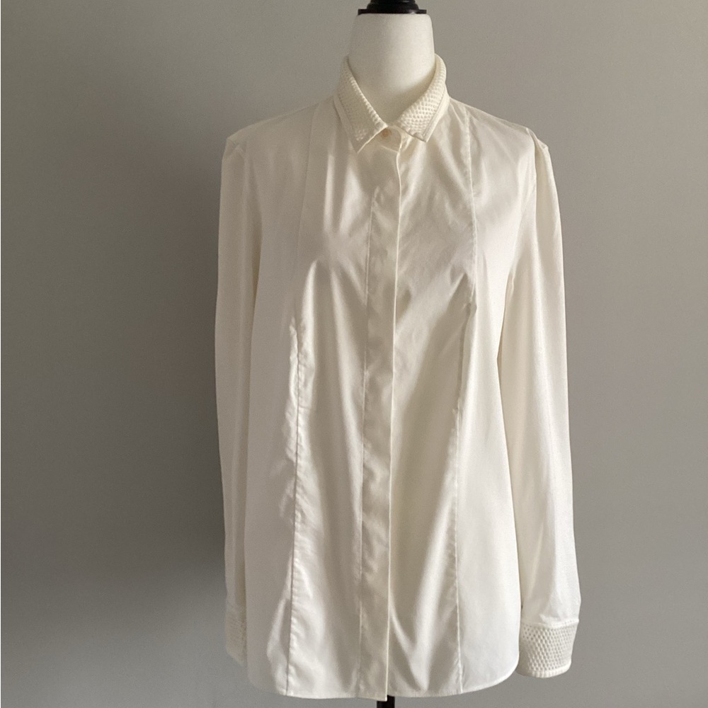 Akris Punto Cream Blouse, Size 6-8